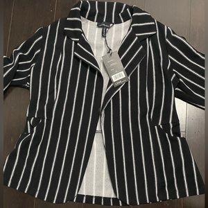 Brand-spandex. Size-medium. Color-black